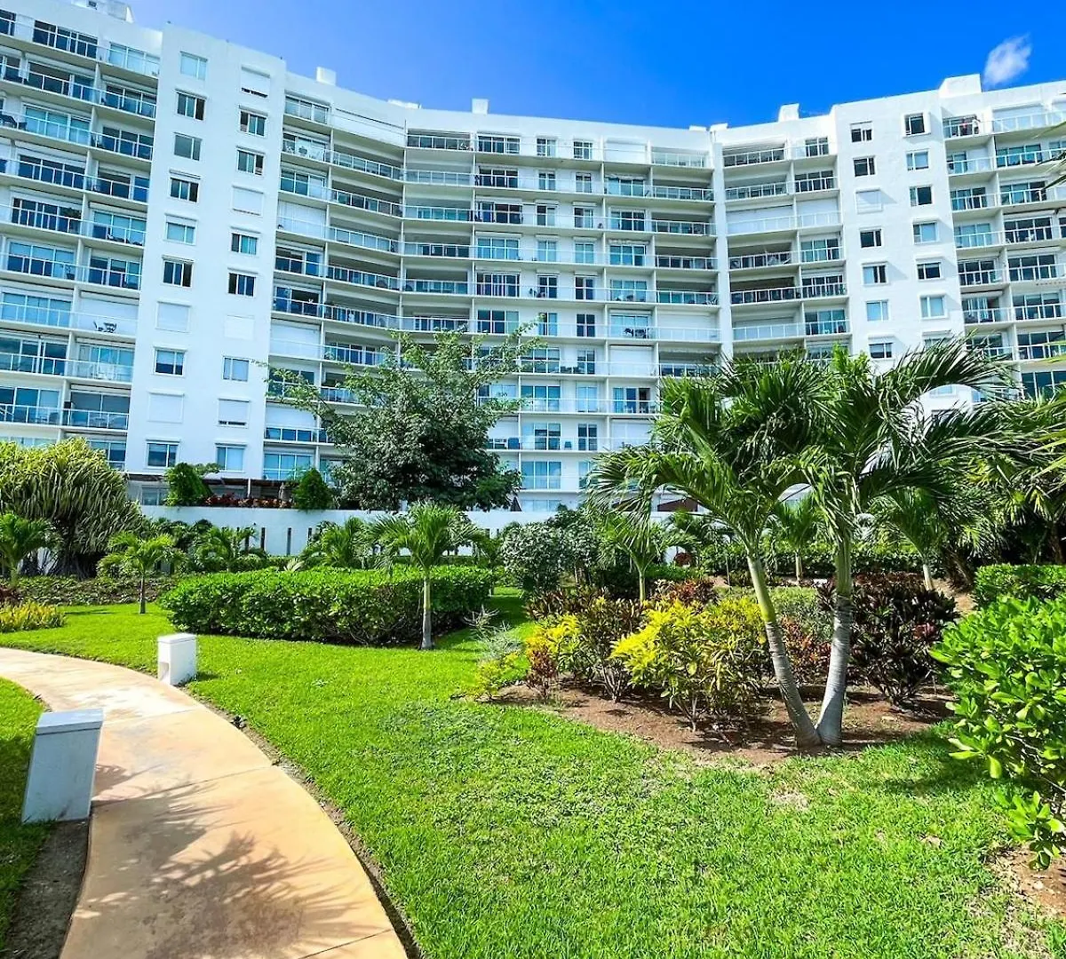 Punta Me Luxury Apartment Beach Front & Ocean View カンクン
